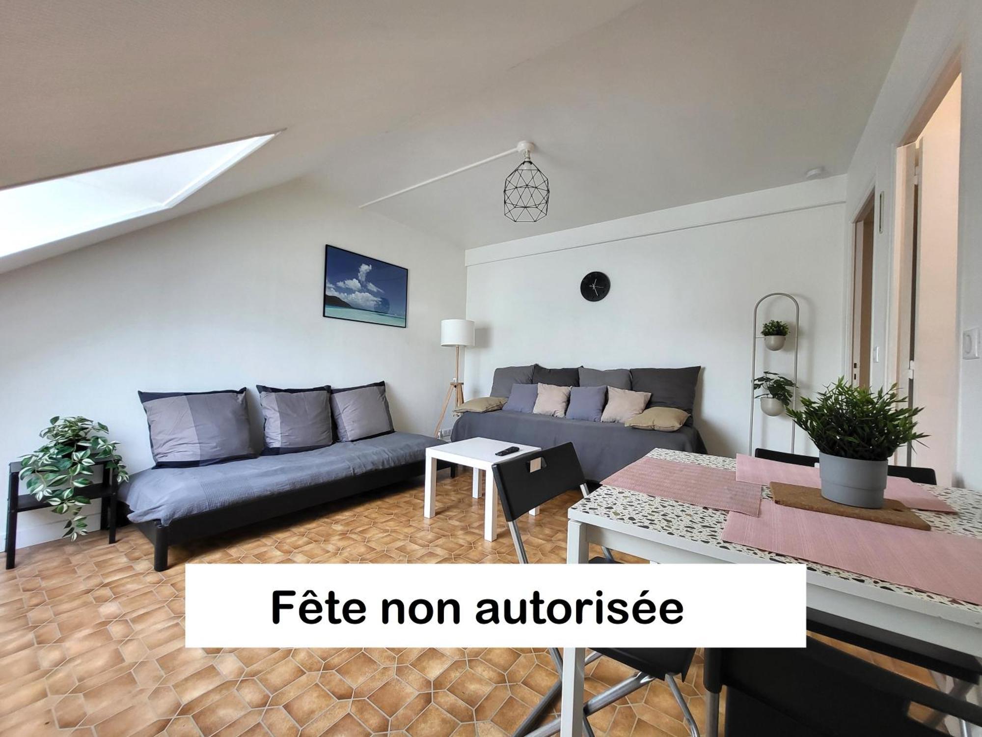 St-Quentin-En-Yvelines Plusieurs Appartements Avec Parking Trappes Værelse billede